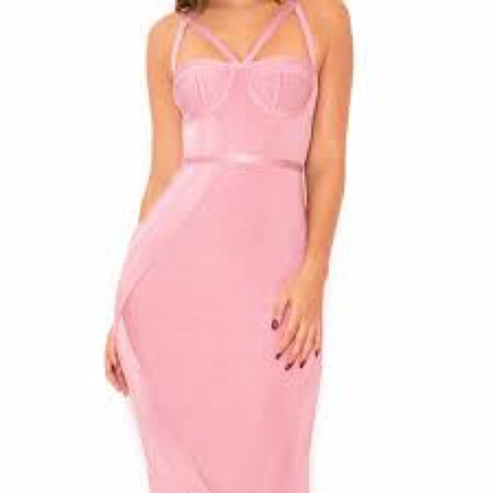 Elegant Pink Strappy Dress